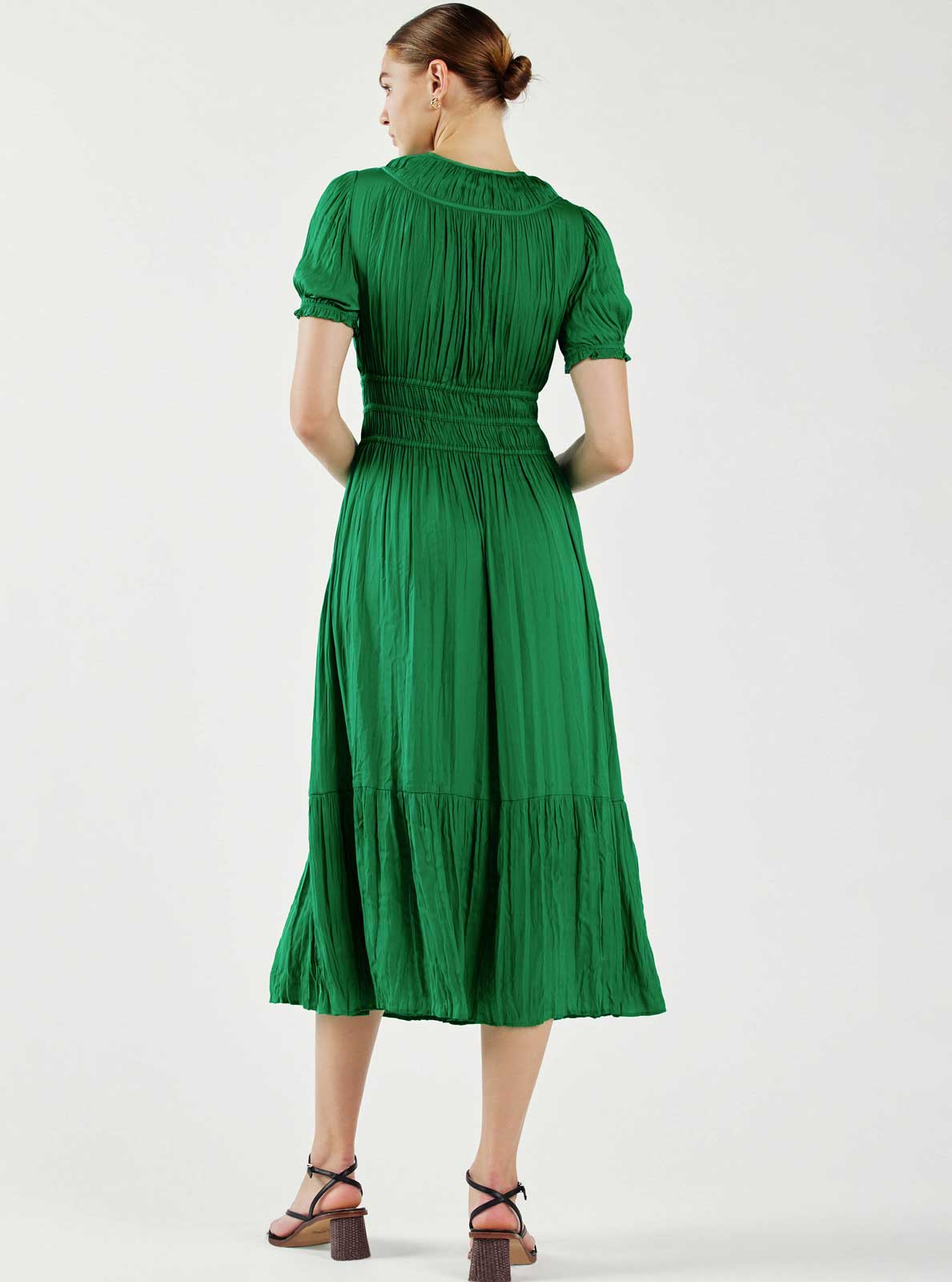 Crinkled Ruch Round Neck Midi Dress: Deep Spring Green
