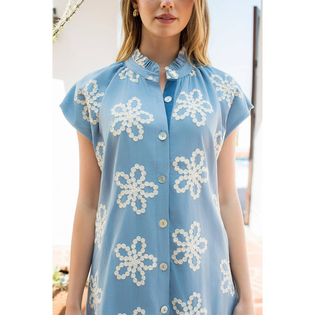 Embroidered Ruffle Collar Cap Sleeve Dress: BLUE