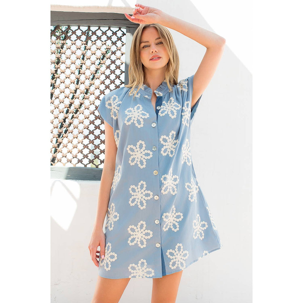 Embroidered Ruffle Collar Cap Sleeve Dress: BLUE