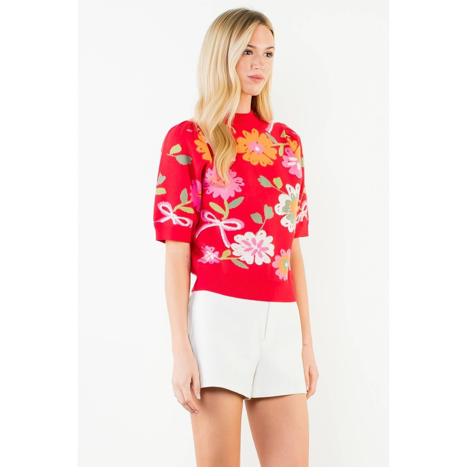 Short Sleeve Floral Detail Knit Top in poppin' Red