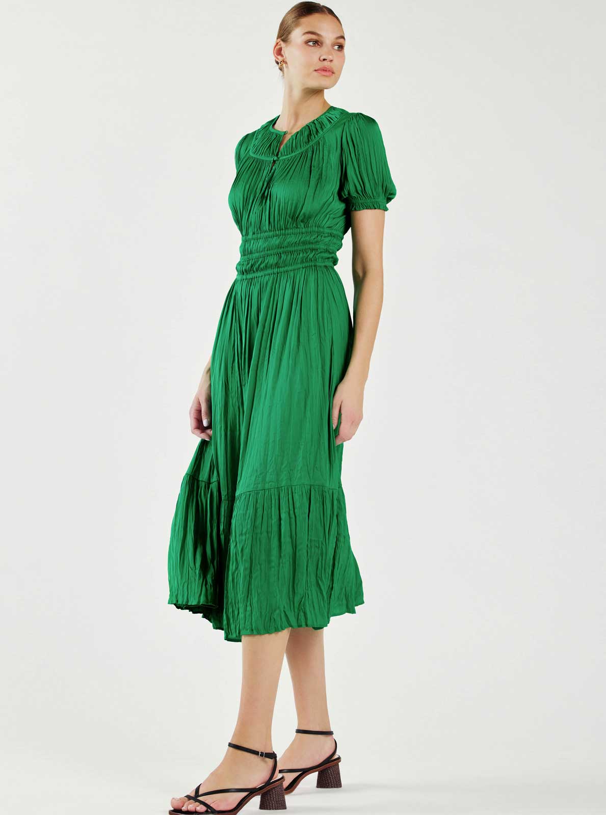 Crinkled Ruch Round Neck Midi Dress: Deep Spring Green