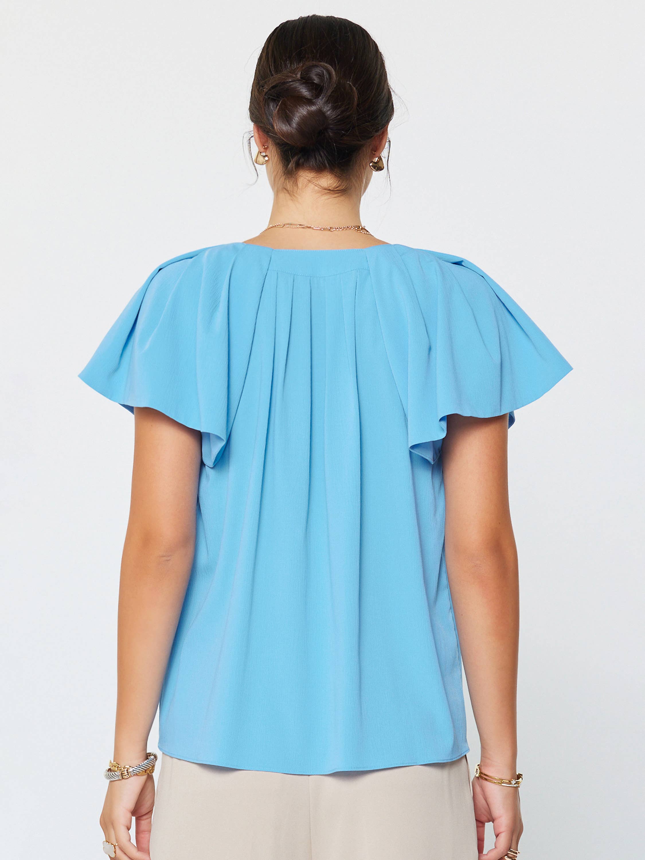 Pleated Neckline & Sleeve Detail Blouse: Faded Blue
